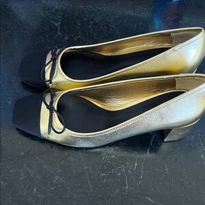 Elegant Gold and Black Schutz Women's Heels